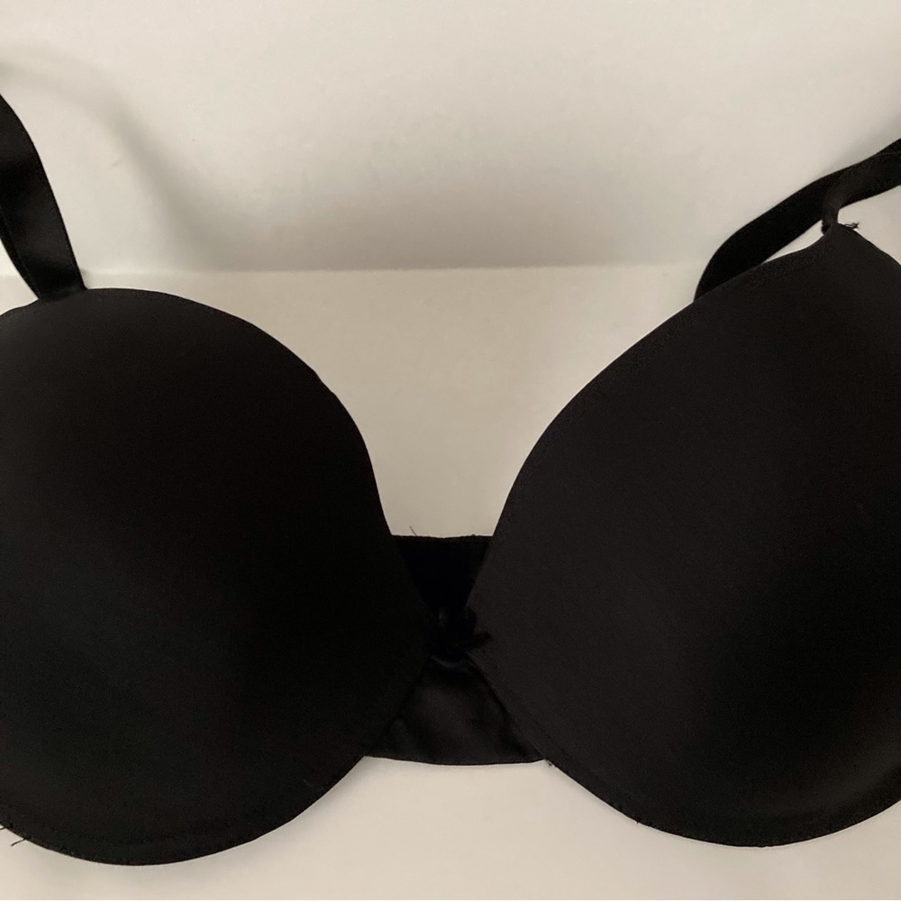 KMart Black Bra | Size 40DD - Picture 3 of 4